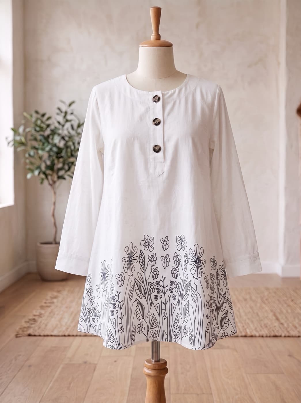 White Blossom Kurti