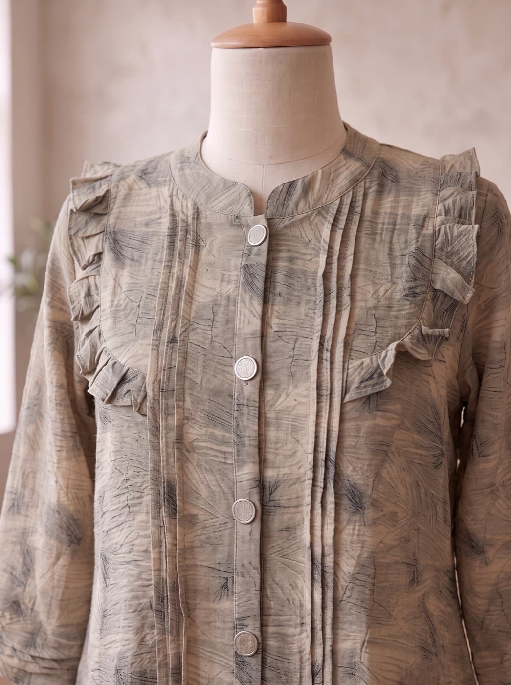 Beige Frill Print Kurti 3