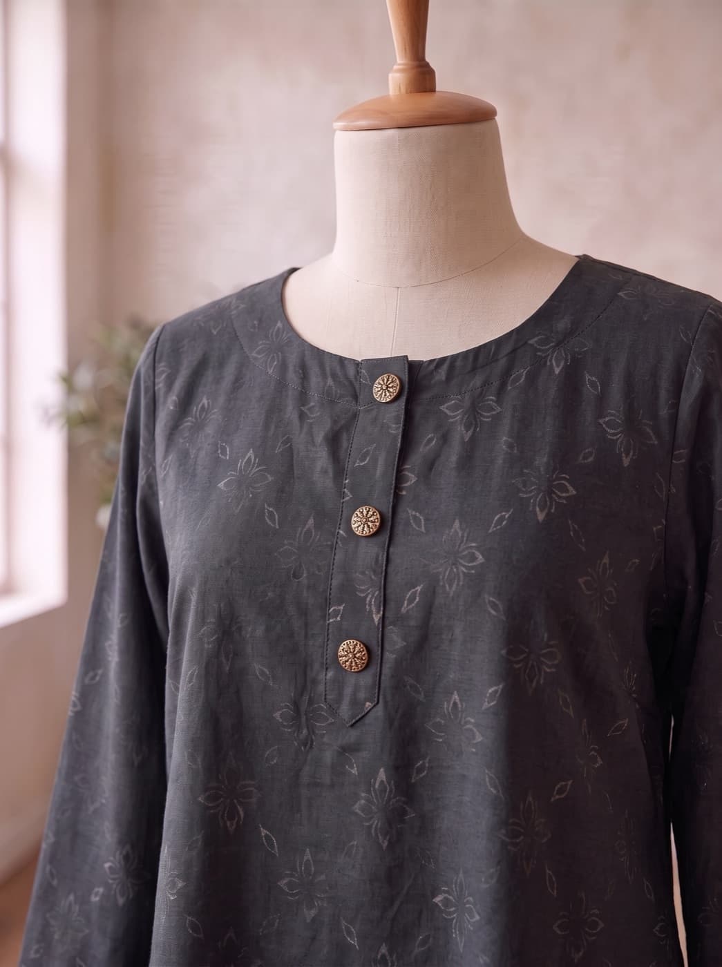 Charcoal Garden Kurti 3